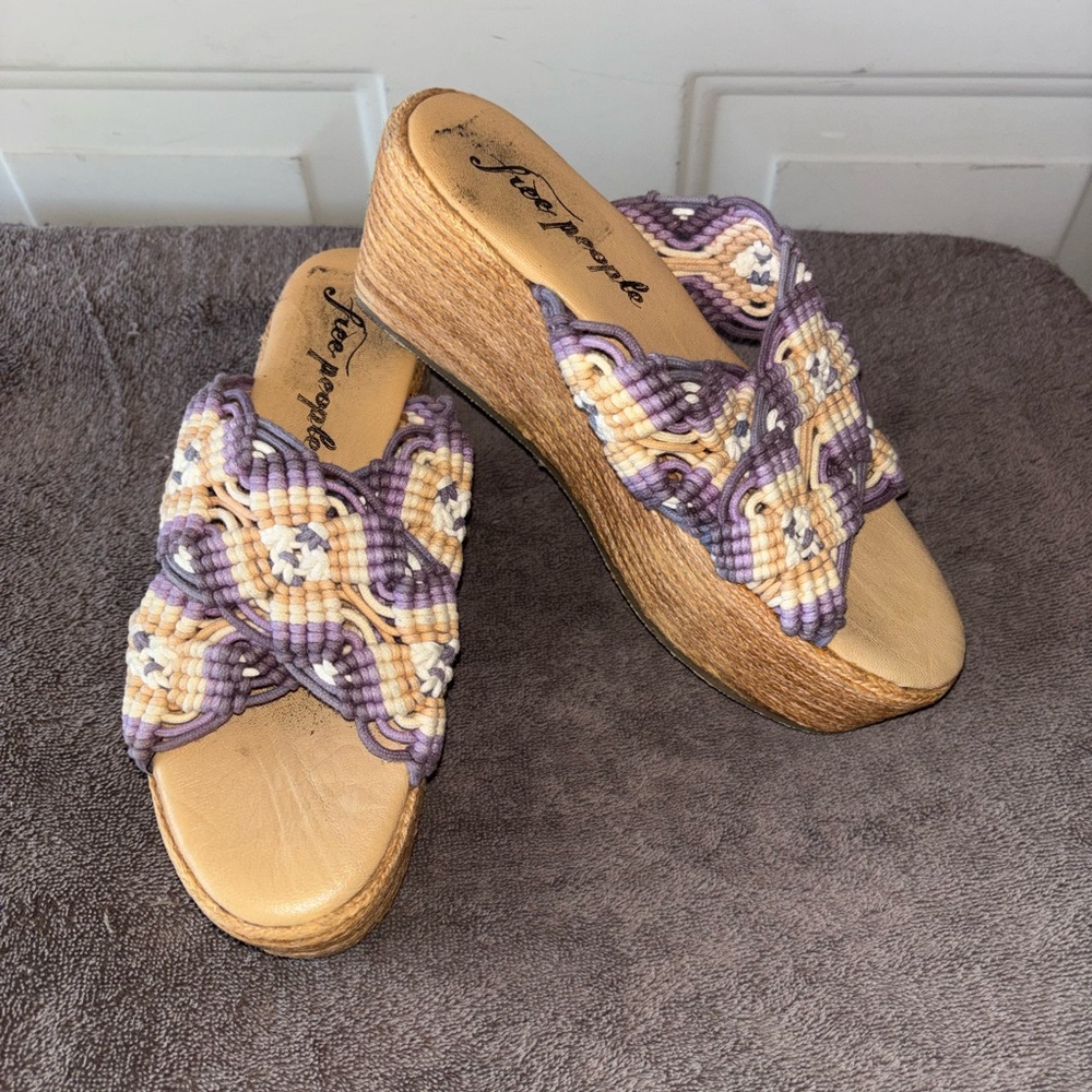 Free People macrame platform slides size 39 EU/8.5 US
